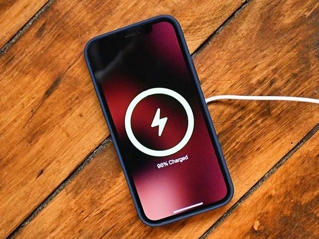 凤庆苹果手机维修分享iPhone 12可以随便充电吗 